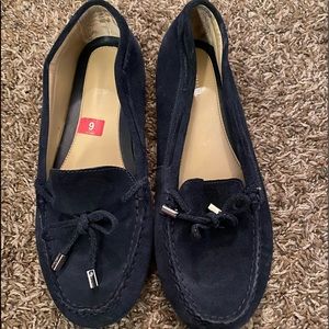 🆕 NWOT Navy Blue Suede Michael Kors Flats